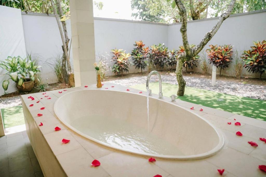 Taman Dayu Golf Club And Resort Prigen Dış mekan fotoğraf